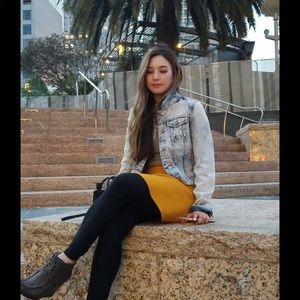 Meet your Posher, Britni